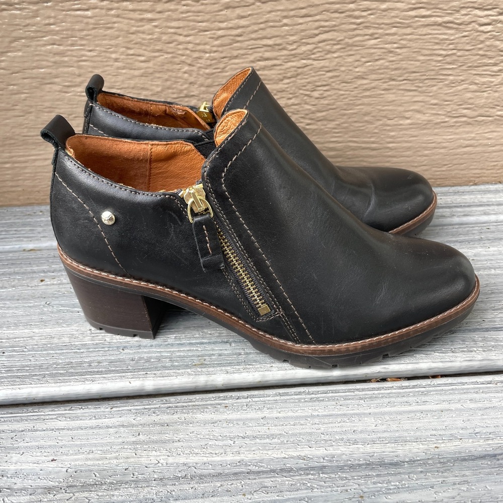NWOB Pikolinos Llanes Ankle Boots with Zipper Black Leather Womens US 8 /EU 38